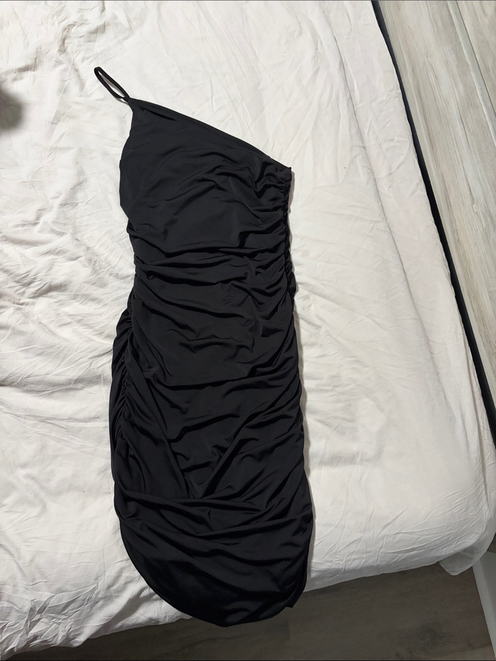 gaze Black One-Shoulder Ruched Bodycon Dress